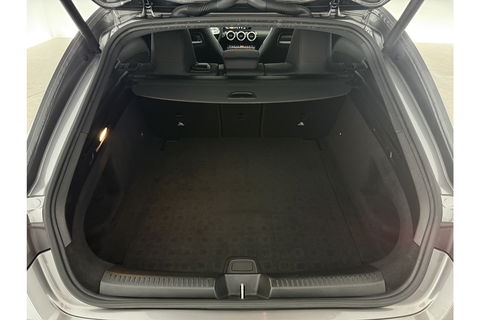 Mercedes-Benz CLA-Klasse 180 AMG Pano LED Trekhaak Virtual Camera Carplay Cruise Clima Navi PDC 18"LMV