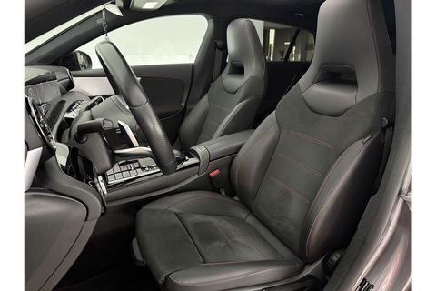 Mercedes-Benz CLA-Klasse 180 AMG Pano LED Trekhaak Virtual Camera Carplay Cruise Clima Navi PDC 18"LMV