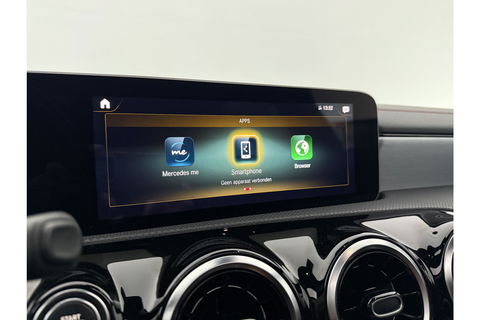 Mercedes-Benz CLA-Klasse 180 AMG Pano LED Trekhaak Virtual Camera Carplay Cruise Clima Navi PDC 18"LMV