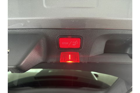Mercedes-Benz CLA-Klasse 180 AMG Pano LED Trekhaak Virtual Camera Carplay Cruise Clima Navi PDC 18"LMV