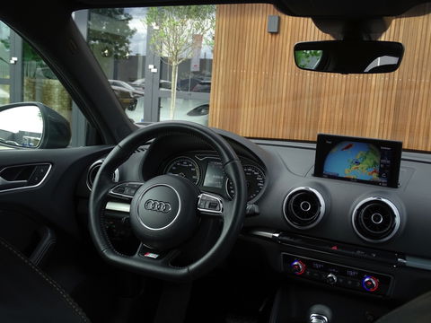 Audi A3 Sportback 300PK e-tron S-Tronic / ProLine + / S-Edition / LED