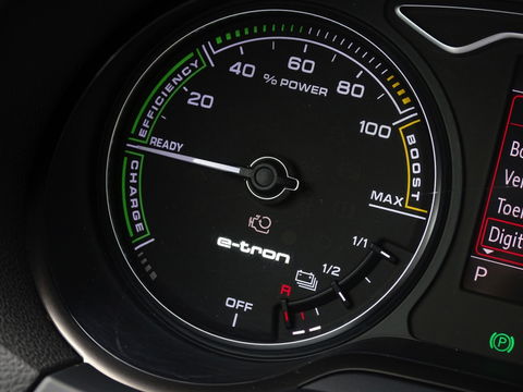 Audi A3 Sportback 300PK e-tron S-Tronic / ProLine + / S-Edition / LED