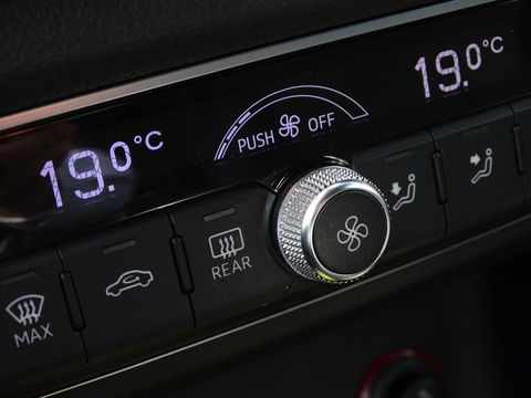 Audi A3 Sportback 300PK e-tron S-Tronic / ProLine + / S-Edition / LED