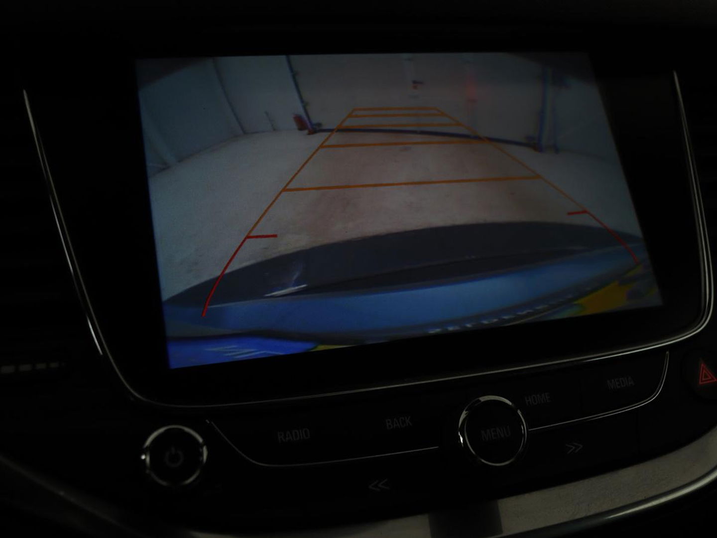 Opel Astra 1.4 Turbo Innovation | Leder | Stoel & stuurverwarming | Trekhaak | Matrix LED | Carplay | Navigatie | Keyless | Camera | Achterbankverwarming | Climate control | Comfortstoelen | Cruise control