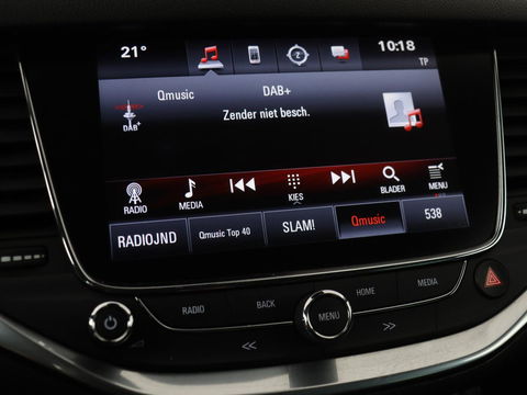 Opel Astra 1.4 Turbo Innovation | Leder | Stoel & stuurverwarming | Trekhaak | Matrix LED | Carplay | Navigatie | Keyless | Camera | Achterbankverwarming | Climate control | Comfortstoelen | Cruise control