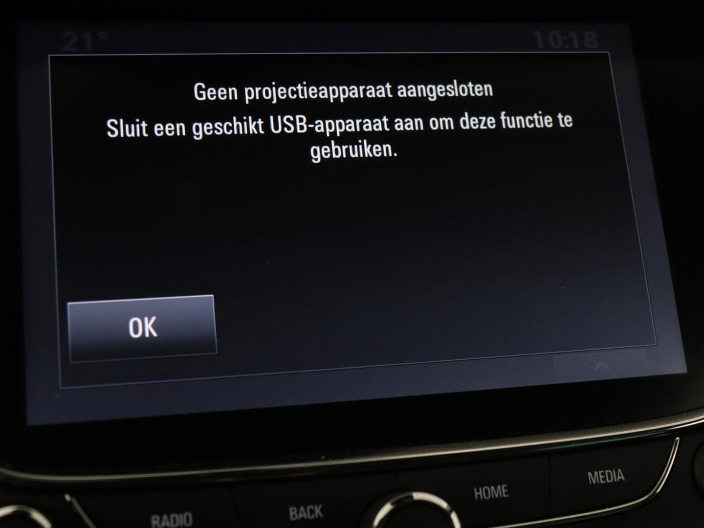 Opel Astra 1.4 Turbo Innovation | Leder | Stoel & stuurverwarming | Trekhaak | Matrix LED | Carplay | Navigatie | Keyless | Camera | Achterbankverwarming | Climate control | Comfortstoelen | Cruise control