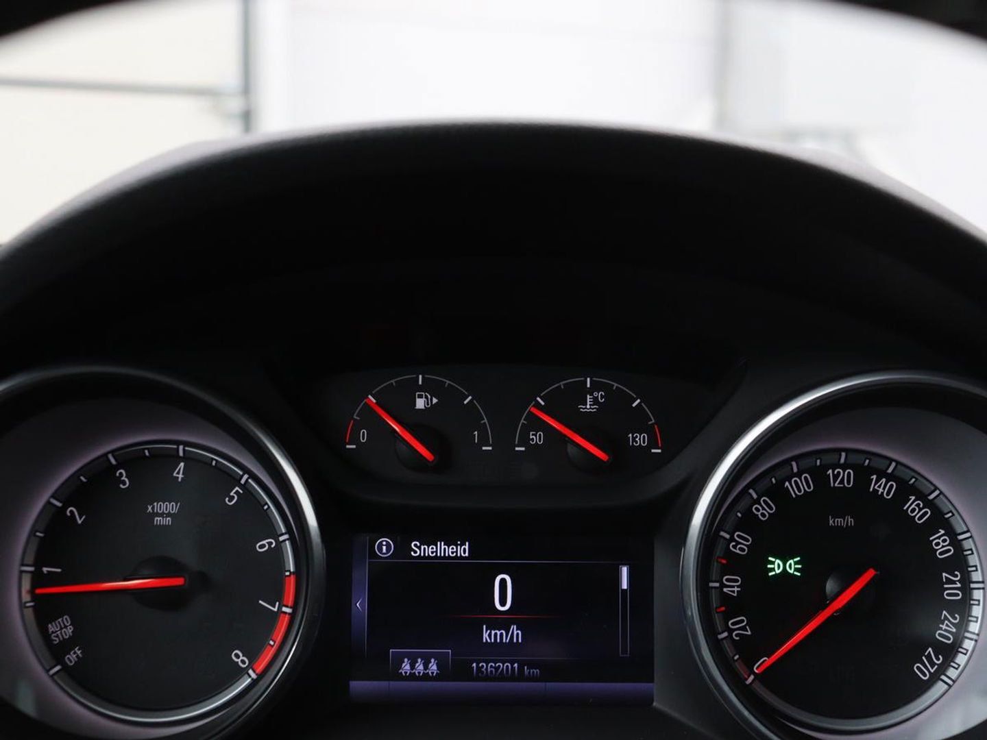 Opel Astra 1.4 Turbo Innovation | Leder | Stoel & stuurverwarming | Trekhaak | Matrix LED | Carplay | Navigatie | Keyless | Camera | Achterbankverwarming | Climate control | Comfortstoelen | Cruise control