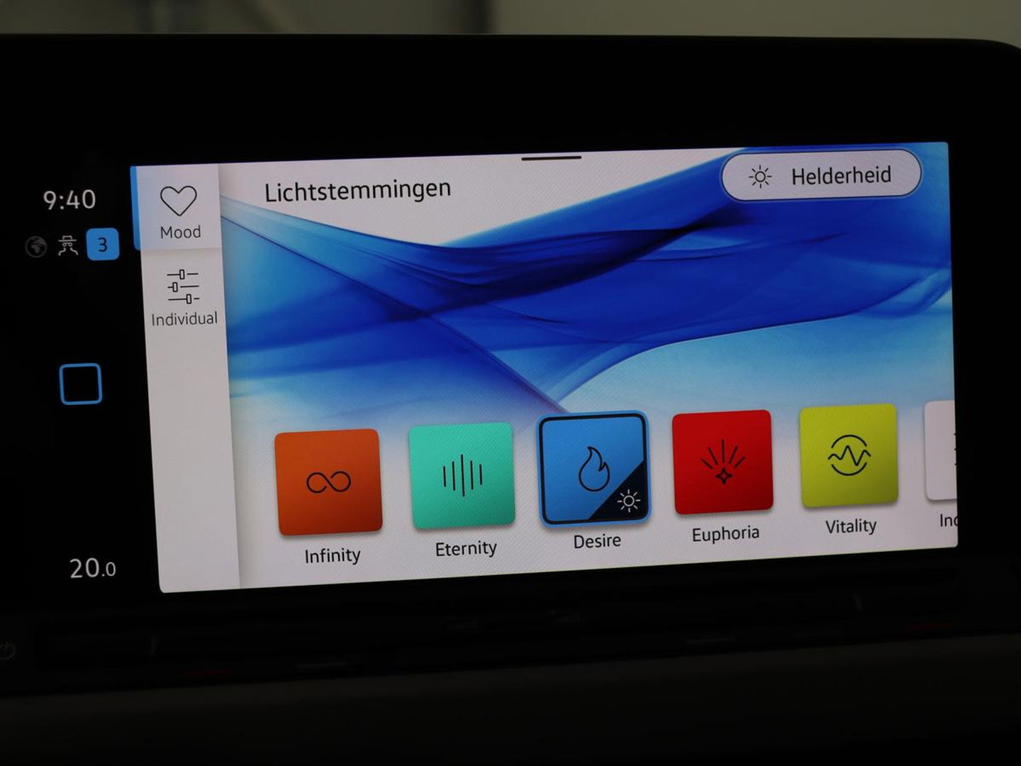Volkswagen Golf 1.0 TSI Life | Carplay | Sfeerverlichting | Navigatie | Adaptive cruise | Full LED | Parkeerhulp | DAB | Climate control | Bluetooth