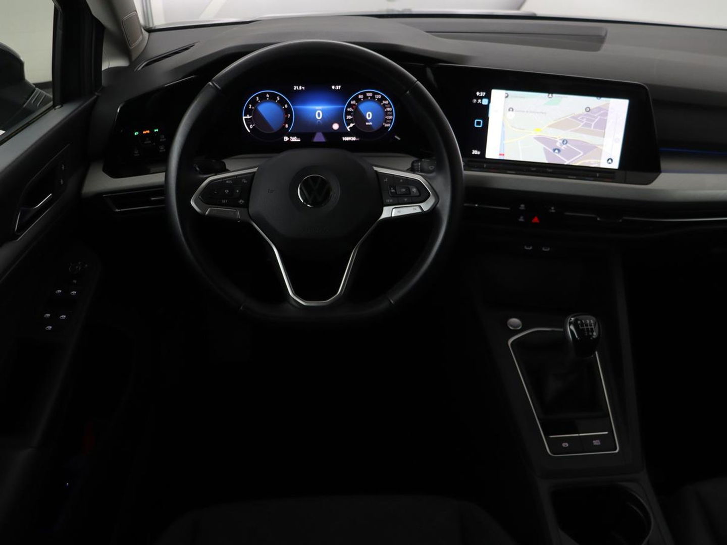 Volkswagen Golf 1.0 TSI Life | Carplay | Sfeerverlichting | Navigatie | Adaptive cruise | Full LED | Parkeerhulp | DAB | Climate control | Bluetooth
