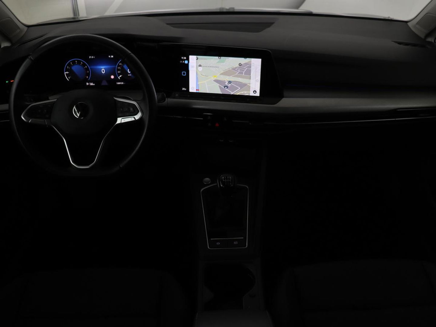 Volkswagen Golf 1.0 TSI Life | Carplay | Sfeerverlichting | Navigatie | Adaptive cruise | Full LED | Parkeerhulp | DAB | Climate control | Bluetooth