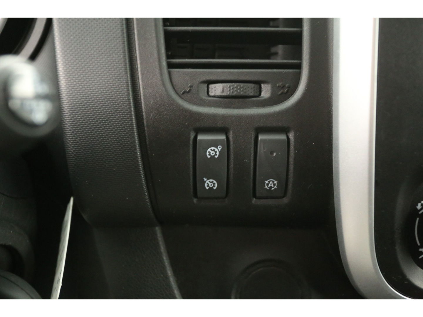 Renault Trafic 2.0 dCi T29 L2H1 Airco Camera Cruise Navigatie LED PDC 3 Persoons Elektrpakket