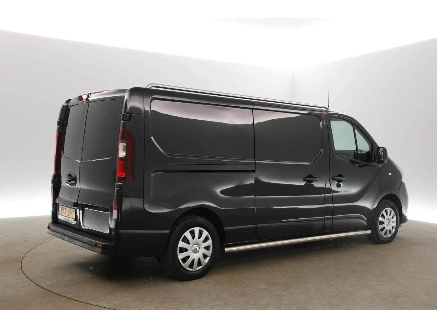 Renault Trafic 2.0 dCi T29 L2H1 Airco Camera Cruise Navigatie LED PDC 3 Persoons Elektrpakket