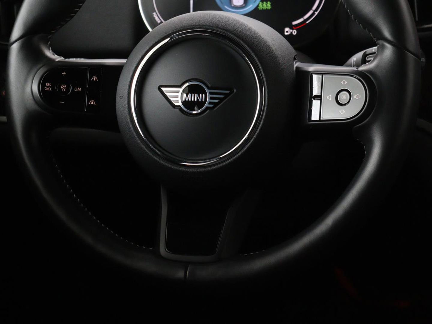MINI Countryman 2.0 Cooper S E ALL4 Chili | Panoramadak | Leder | Stoel & stuurverwarming | Camera | Adaptive cruise | Memory | Keyless | Full LED | Navigatie