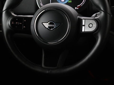 MINI Countryman 2.0 Cooper S E ALL4 Chili | Panoramadak | Leder | Stoel & stuurverwarming | Camera | Adaptive cruise | Memory | Keyless | Full LED | Navigatie