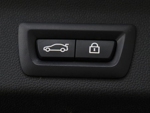 MINI Countryman 2.0 Cooper S E ALL4 Chili | Panoramadak | Leder | Stoel & stuurverwarming | Camera | Adaptive cruise | Memory | Keyless | Full LED | Navigatie