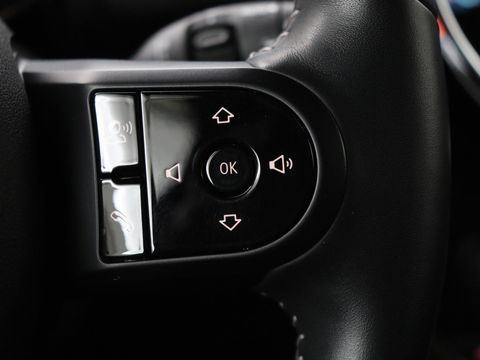 MINI Countryman 2.0 Cooper S E ALL4 Chili | Panoramadak | Leder | Stoel & stuurverwarming | Camera | Adaptive cruise | Memory | Keyless | Full LED | Navigatie