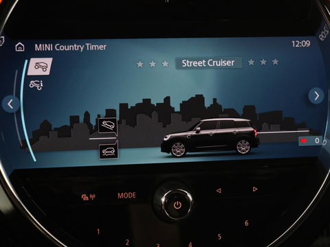 MINI Countryman 2.0 Cooper S E ALL4 Chili | Panoramadak | Leder | Stoel & stuurverwarming | Camera | Adaptive cruise | Memory | Keyless | Full LED | Navigatie