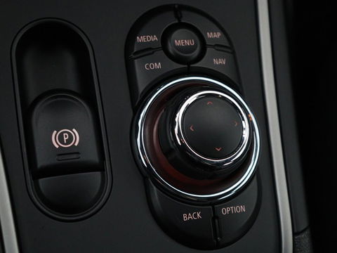 MINI Countryman 2.0 Cooper S E ALL4 Chili | Panoramadak | Leder | Stoel & stuurverwarming | Camera | Adaptive cruise | Memory | Keyless | Full LED | Navigatie
