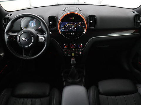 MINI Countryman 2.0 Cooper S E ALL4 Chili | Panoramadak | Leder | Stoel & stuurverwarming | Camera | Adaptive cruise | Memory | Keyless | Full LED | Navigatie