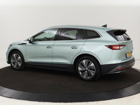 Škoda Enyaq iV 80 | Stoel & stuurverwarming | Carplay | Keyless | Navigatie | Camera | Half leder | Cruise control | Full LED | Parkeerhulp