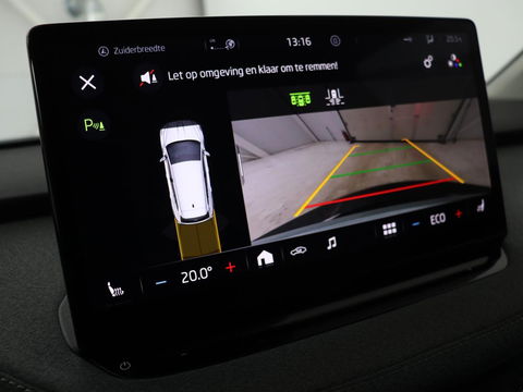 Škoda Enyaq iV 80 | Stoel & stuurverwarming | Carplay | Keyless | Navigatie | Camera | Half leder | Cruise control | Full LED | Parkeerhulp