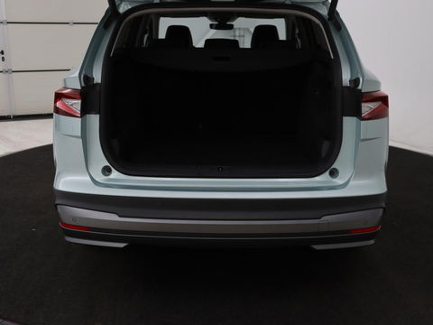 Škoda Enyaq iV 80 | Stoel & stuurverwarming | Carplay | Keyless | Navigatie | Camera | Half leder | Cruise control | Full LED | Parkeerhulp