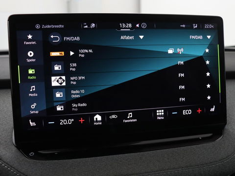 Škoda Enyaq iV 80 | Stoel & stuurverwarming | Carplay | Keyless | Navigatie | Camera | Half leder | Cruise control | Full LED | Parkeerhulp