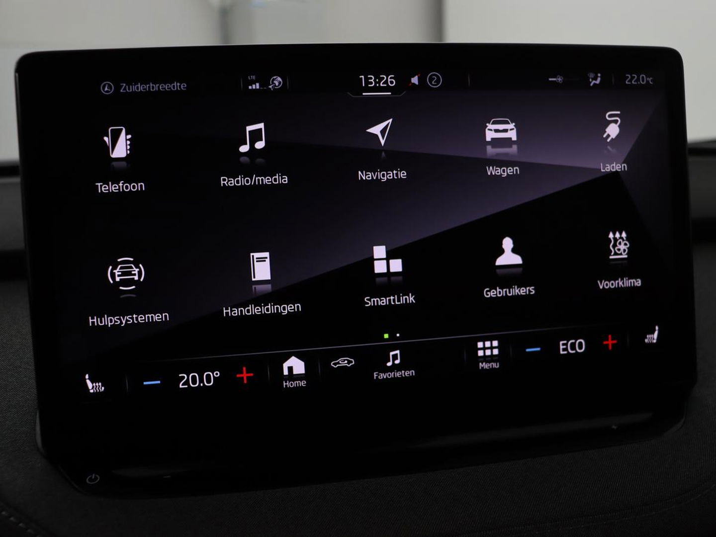 Škoda Enyaq iV 80 | Stoel & stuurverwarming | Carplay | Keyless | Navigatie | Camera | Half leder | Cruise control | Full LED | Parkeerhulp