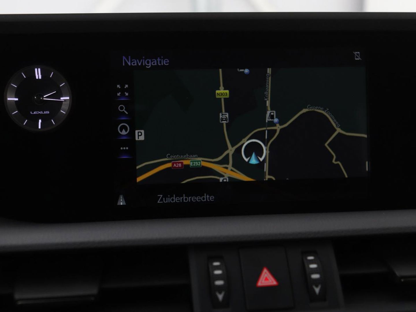 Lexus ES 300h Comfort Line | Schuifdak | Leder | Stoelverwarming | Adaptive cruise | Carplay | Camera | Memory | Keyless | Full LED