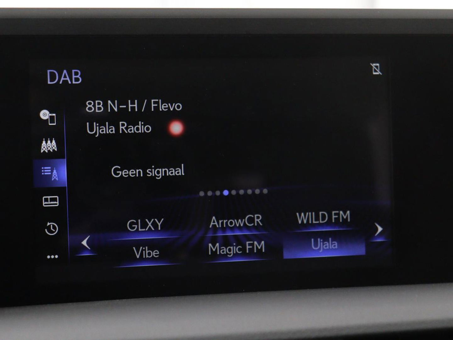 Lexus ES 300h Comfort Line | Schuifdak | Leder | Stoelverwarming | Adaptive cruise | Carplay | Camera | Memory | Keyless | Full LED