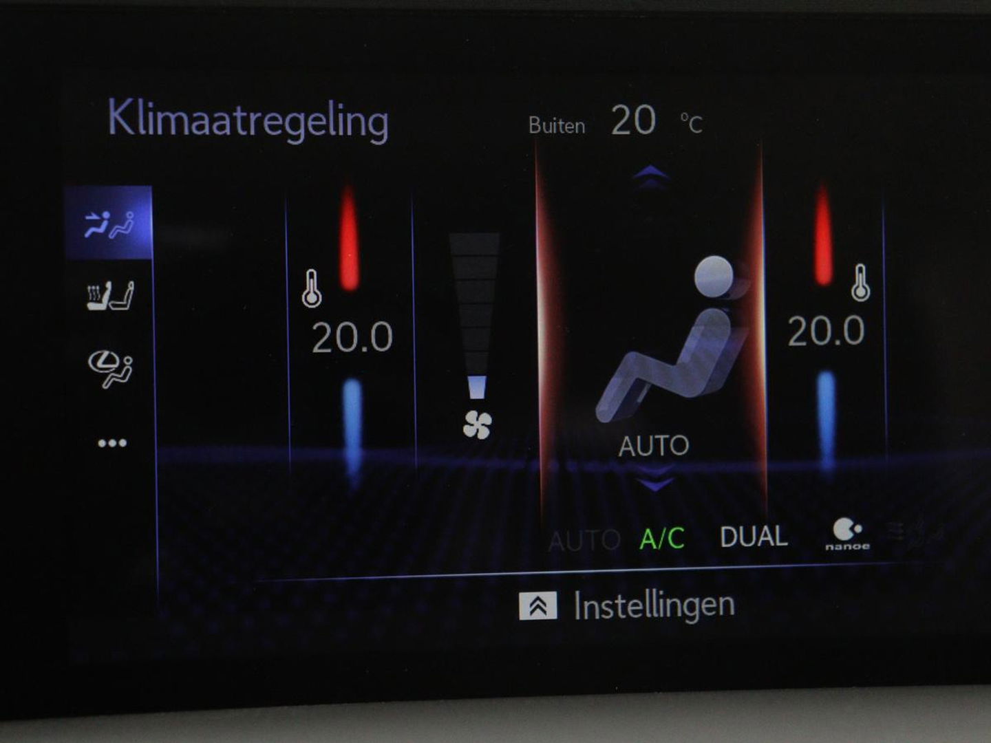 Lexus ES 300h Comfort Line | Schuifdak | Leder | Stoelverwarming | Adaptive cruise | Carplay | Camera | Memory | Keyless | Full LED
