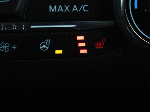 Ford Kuga 2.5 PHEV ST-Line X | Panoramadak | Trekhaak | Stoel & stuurverwarming | Head-Up | Adaptive cruise | Camera | Carplay | Achterbankverwarming | Half leder | Navigatie