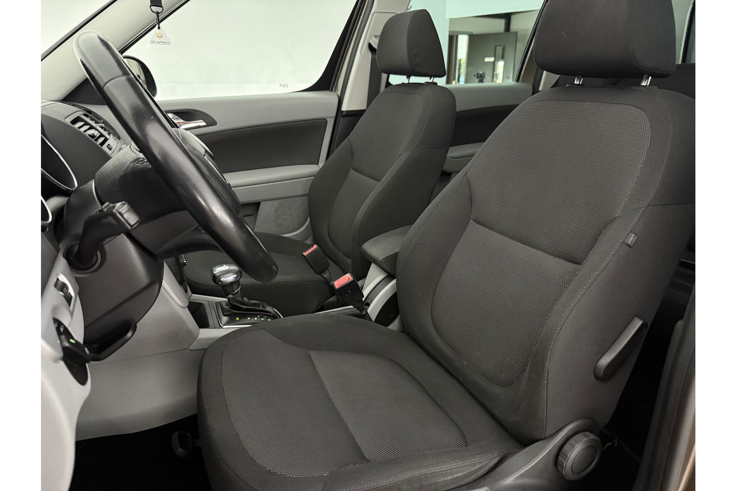 Škoda Yeti 1.2 TSI Active Plus | APK tot 10-2025 | Pano Airco Cruise Trekhaak PDC 16"LMV