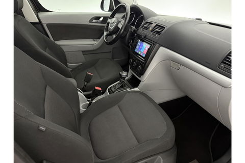 Škoda Yeti 1.2 TSI Active Plus | APK tot 10-2025 | Pano Airco Cruise Trekhaak PDC 16"LMV