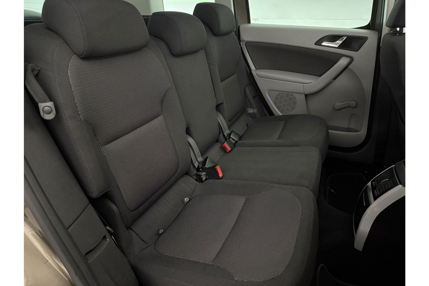 Škoda Yeti 1.2 TSI Active Plus | APK tot 10-2025 | Pano Airco Cruise Trekhaak PDC 16"LMV