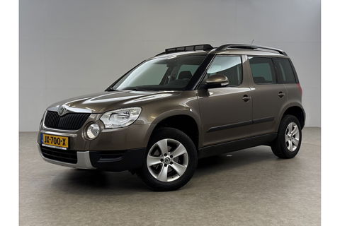 Škoda Yeti 1.2 TSI Active Plus | APK tot 10-2025 | Pano Airco Cruise Trekhaak PDC 16"LMV