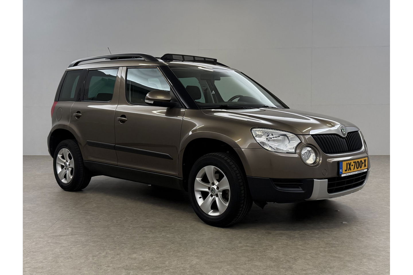 Škoda Yeti 1.2 TSI Active Plus | APK tot 10-2025 | Pano Airco Cruise Trekhaak PDC 16"LMV