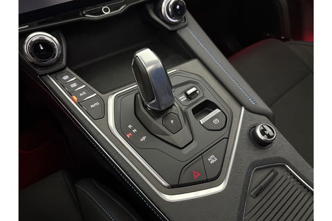Lynk Co 01 1.5 262PK Hybride Pano LED ACC Sfeer 360Camera Memory Carplay Clima Navi Virtual PDC 20"LMV