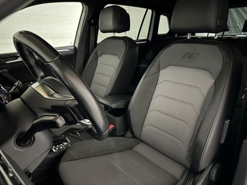 Volkswagen Tiguan 1.5 TSI R-Line Black Edition Pano Virtual Trekh. NAP