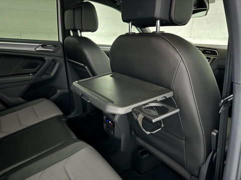 Volkswagen Tiguan 1.5 TSI R-Line Black Edition Pano Virtual Trekh. NAP
