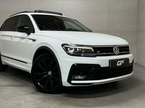 Volkswagen Tiguan 1.5 TSI R-Line Black Edition Pano Virtual Trekh. NAP