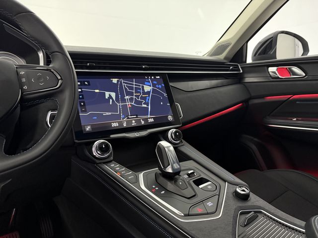 Lynk & Co 01 1.5 262PK Hybride Pano LED ACC Sfeer 360Camera Memory Carplay Clima Navi Virtual PDC 20"LMV