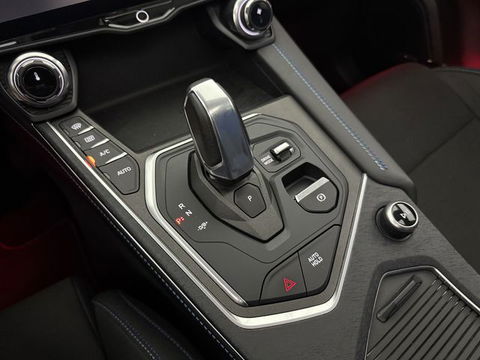 Lynk & Co 01 1.5 262PK Hybride Pano LED ACC Sfeer 360Camera Memory Carplay Clima Navi Virtual PDC 20"LMV