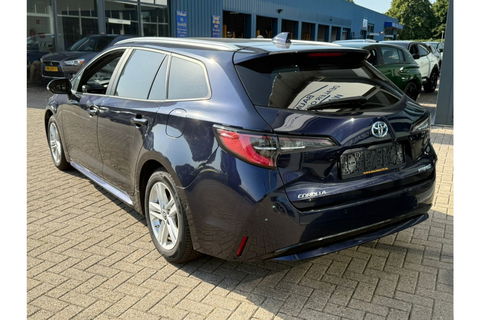 Toyota Corolla 1.8 HYBRID 122PK SPORTS AUTOMAAT NAVI PDC SMART SAFETY+