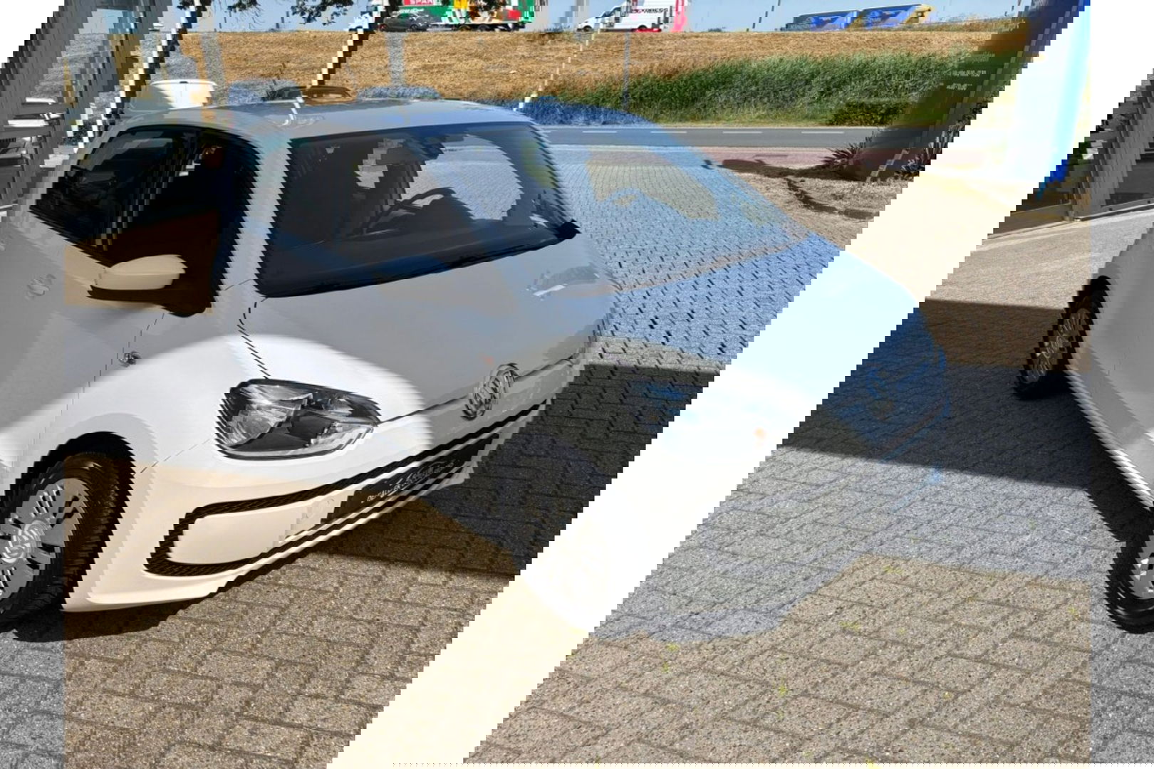 Volkswagen up! 1.0 MOVE UP! AIRCO.