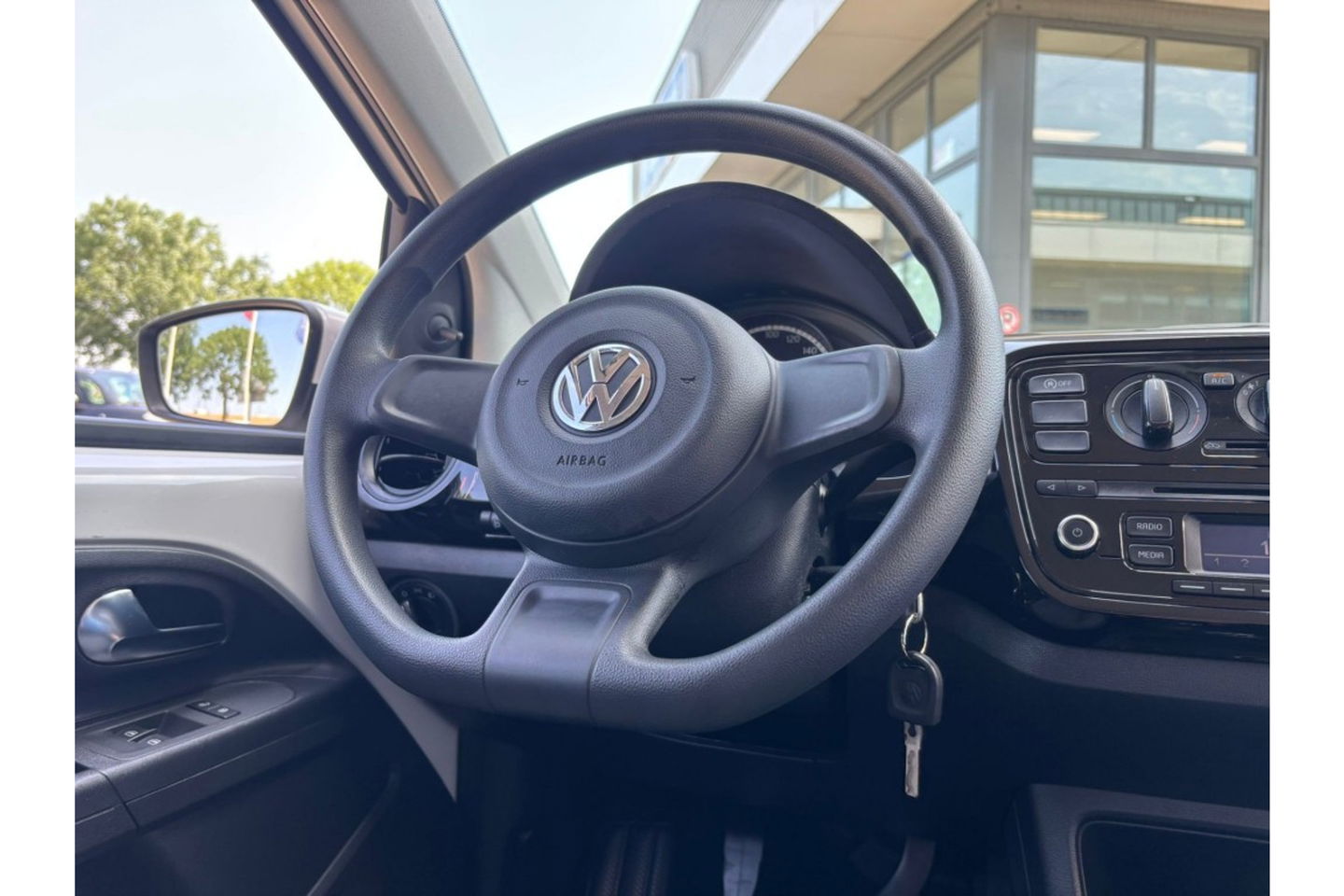 Volkswagen up! 1.0 MOVE UP! AIRCO.