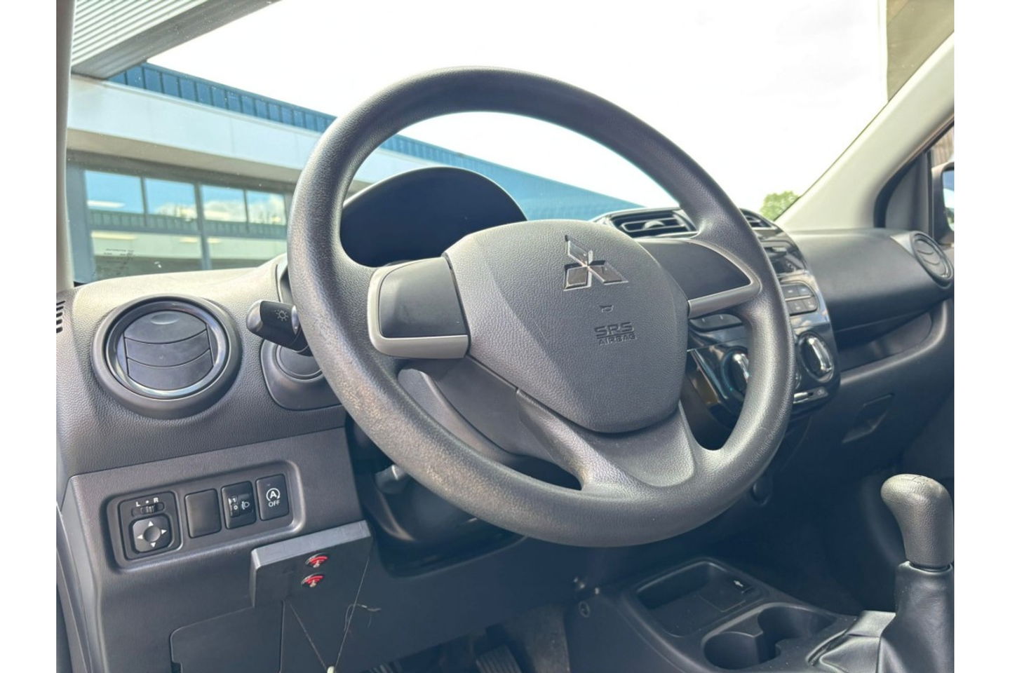 Mitsubishi Space Star 1.0 COOL+ SOUND AIRCO USB.