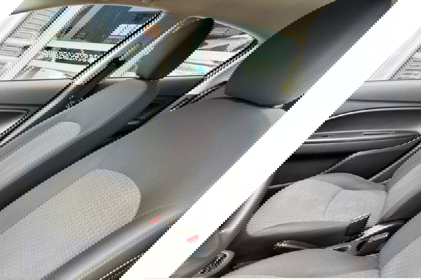 Mitsubishi Space Star 1.0 COOL+ SOUND AIRCO USB.