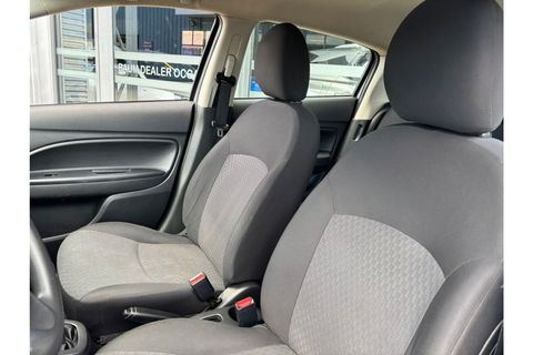 Mitsubishi Space Star 1.0 COOL+ SOUND AIRCO USB.
