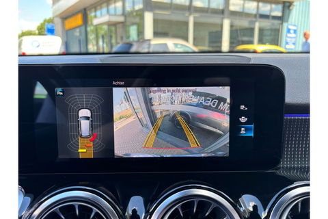 Mercedes-Benz GLB-Klasse 180 BUSINESS SOLUTION AIRCO LEER NAVI PDC-CAMERA AMBIENT LIGHT.